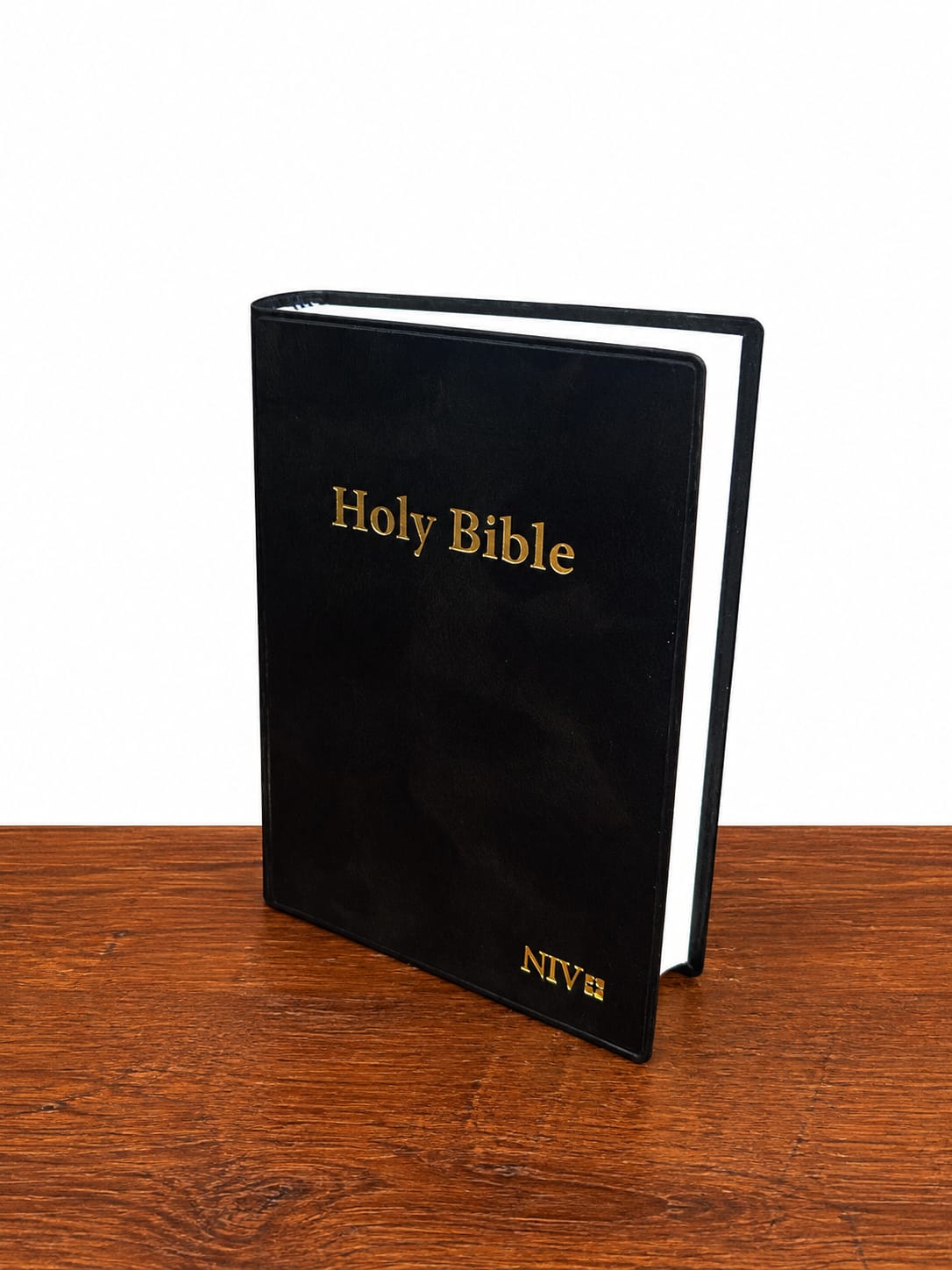 New International Pocket Mini Bible – Compact NIV Holy Bible-this compact Bible is designed for easy reading and convenient portability. Its small pocket-friendly size makes it ideal for trave.
