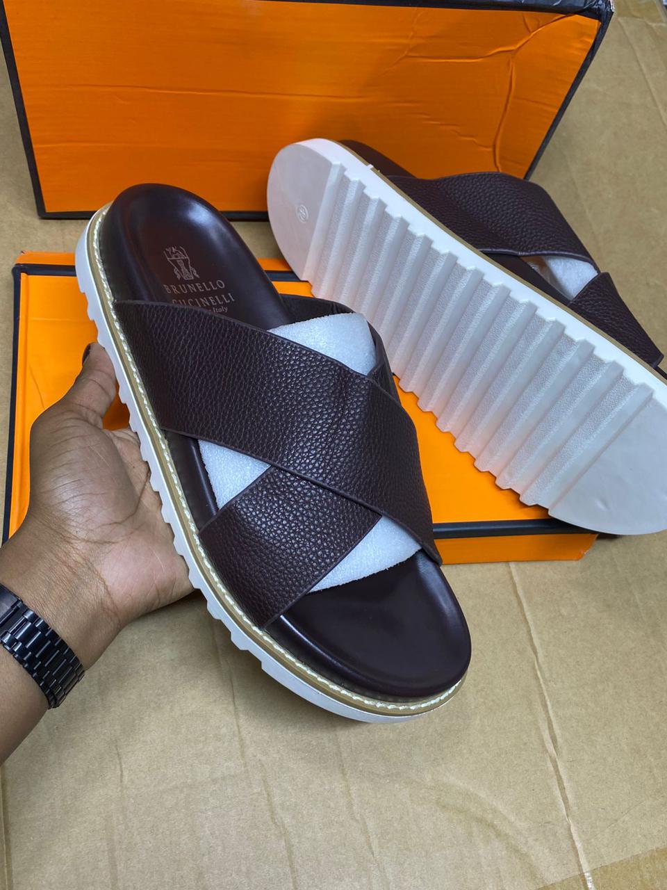 Classic Brunnello Open Sandals Men's Summer Slides Opens Rubber Sole New Sandals and Slippers Men's Sandals Adult Beach Open Shoes Non-slip Open-toe Generic Sandals