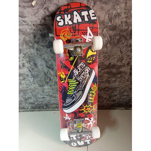 Skateboard with Rubber Wheels – Durable Complete Skate Board for Adults