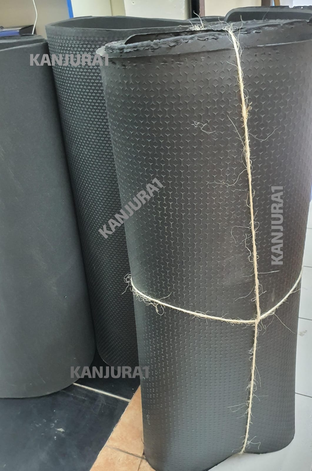 Cow mattress/gymnastics mat,Cow shed beddings/cow mat Size 3ft By 5Ft thickness 15mm