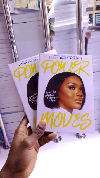 Power Moves: How Women Can Pivot, Restart, and Build a Future Worth Living – Sarah Jakes Roberts The book encourages readers to recognize opportunities, make intentional decisions, overcome setbacks,