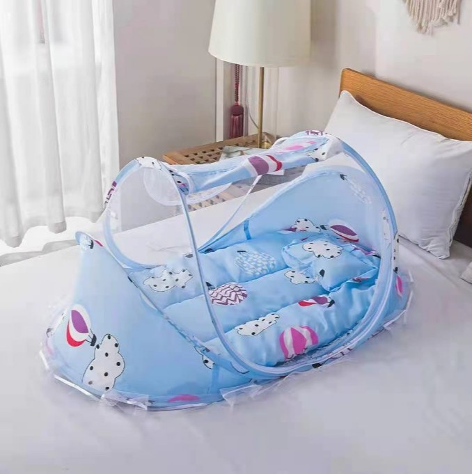 Portable Foldable Baby Sleeping Nest Cot with Mosquito Net – Lightweight Travel Baby Bed, Breathable Cotton Mattress, Insect Protection Dome, Newborn Sleeping Cot for Home & Outdoor Use