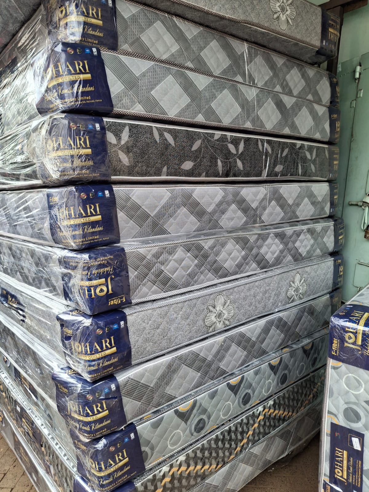 🔥 SPECIAL OFFER 🔥 - A 1 pc JOHARI 6 Inch High Density Mattress Comfortable & Durable Premium Quality