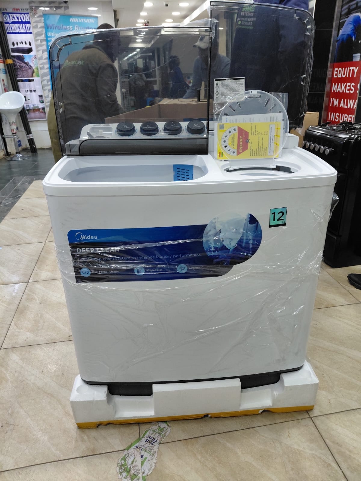 PRICE DROP ! Midea 12kg Health Guard Twin Tub Wash and Spin Washing Machine.With Dual Force Pulsator.with Spin Drying is designed to provide efficient and convenient laundry care for households.
