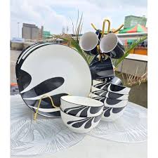 SUNDABESTS 19-Piece Black & White Dinner Set – 6 Cups, 6 Ceramic Plates, 6 Bowls & 2L Elegant Flask | Stylish Breakable Dining Set for Home Serving & Family Use
