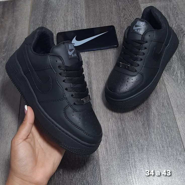 🔥 (On Offer) Leather low Cut Classic Sneakers – Premium All-Black, Leather Casual Streetwear Shoes | Unisex Everyday Comfort, Durable Rubber Sole & Timeless Urban Style, Airforce 1, Air force 1, Air