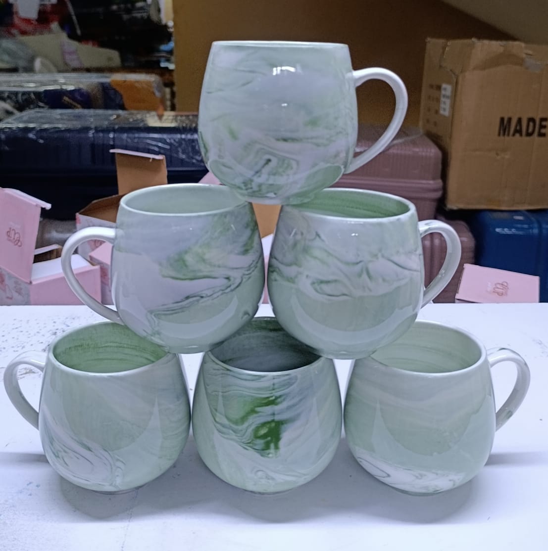6-Piece Luxury Grey Marble Mug Set – Elegant High-Capacity Tea & Coffee Cups🎇Crafted from high-grade, heat-resistant ceramic, each mug features a unique, high-definition marble swirl pattern that bri