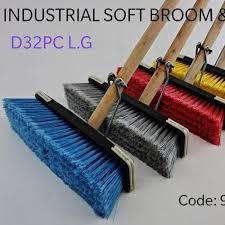 Teepee Bass Hard Broom with Handle, Heavy Duty Outdoor Sweeping Broom with Tough Durable Bristles for Garage, Compound, Rough Surfaces and Everyday Home Cleaning