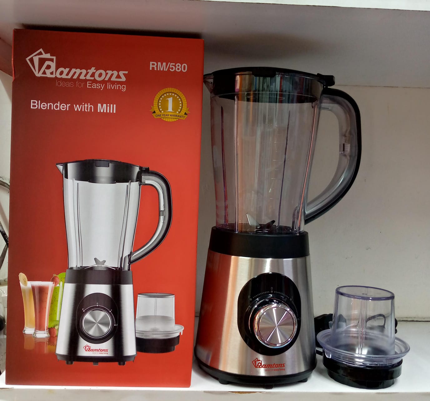 🔥🔥Ramtons  Blender  2 in1
Capacity 1:5 ltrs
2 speed control  with pulse 
With lid lock
Full copper motor
500 wattz