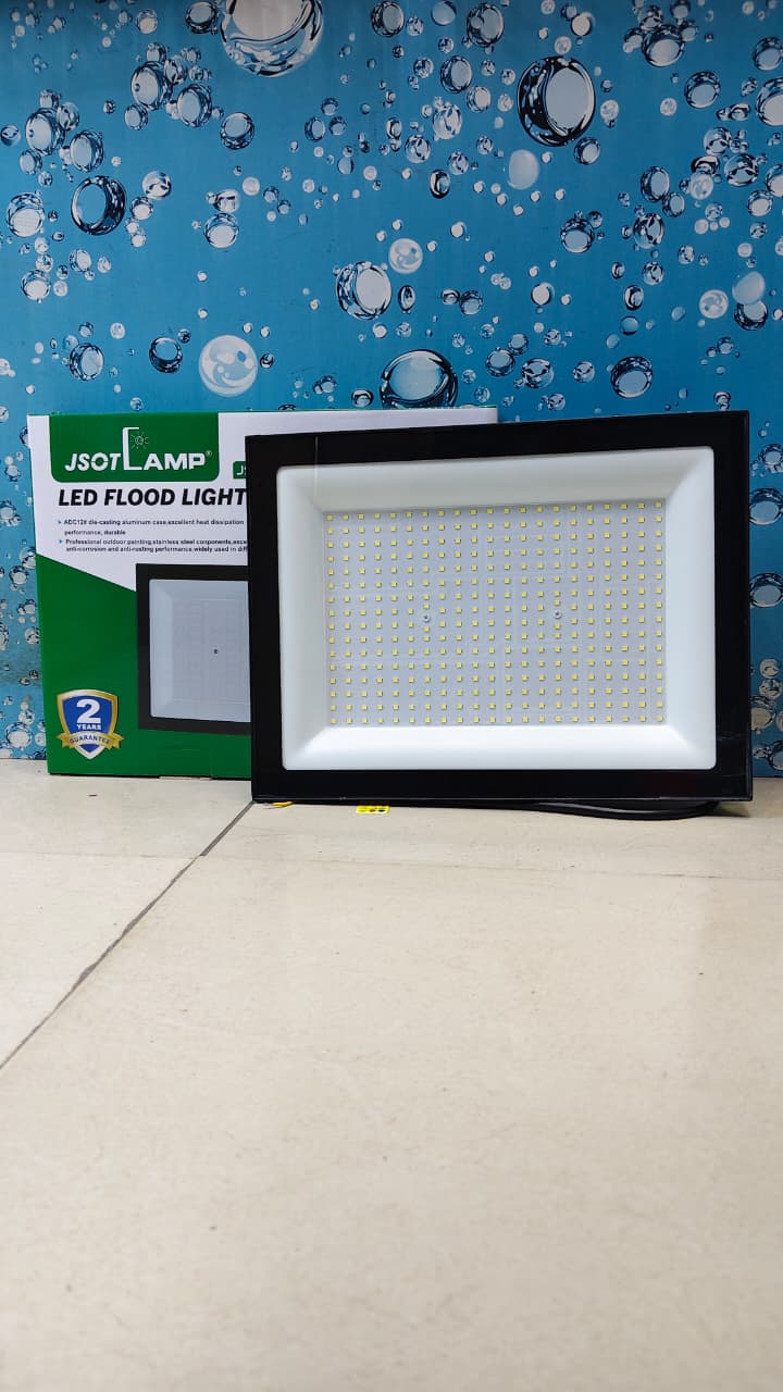 🎆//100//200//300 Watts Outdoor Security LED AC Electrical Floodlight (Stima)✔️Saving up to 80% electricity. Low power consumption performance can help you save much electricity bill.

Made up of prem