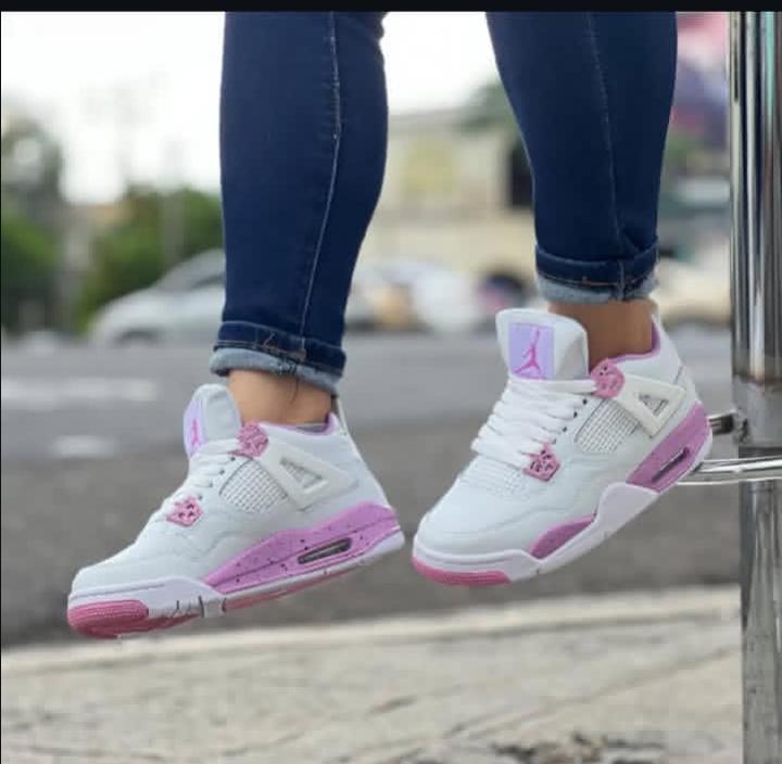 New Arrival Air Jordan 4 Retro ''Pink Oreo'' Sneakers; Best Quality Breathable Women's Shoes/ Men's Shoes J4 White Pink Oreo Fashion Women Sneakers
