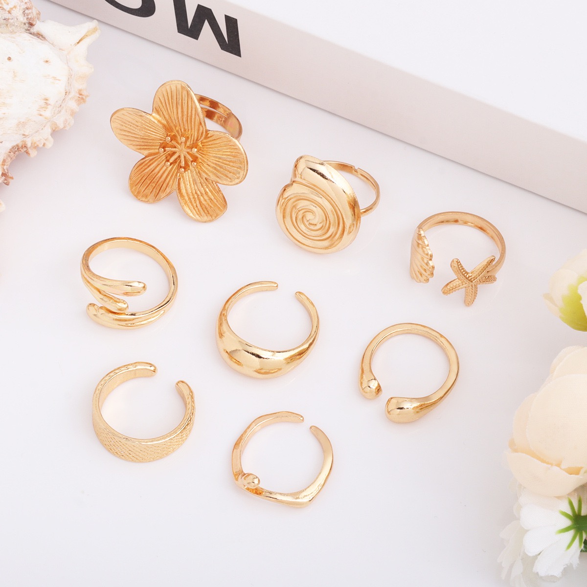ZHJH 8Pcs Set Flower Conch Shell Gold Ring Vintage Style Fashion Women Stackable Exaggerated Jewelry Set For Daily Use Party Nightclub Beach Trip Summer Vacation Dating Birthday Anniversary Gift