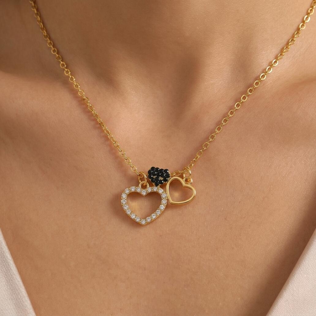 Full Diamond Love Necklace Ladies' Love Pendant Necklace Exquisite Three Love Pendants Necklace Ladies' Heart To Heart Necklace Bridal Wedding Jewelry
