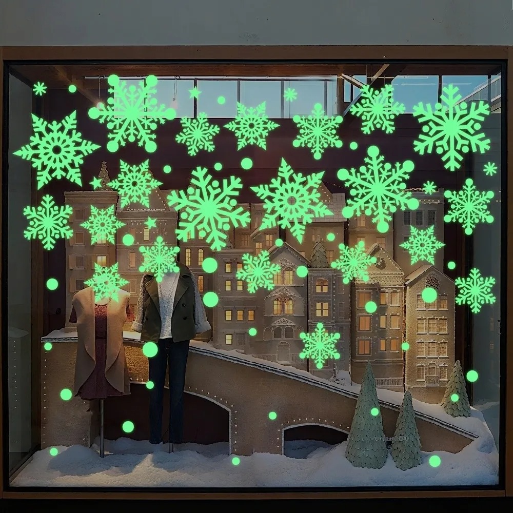 50pcs/set Home Decor Luminous Snowflake Wall Stickers Glow In The Dark Decal for Kids Baby Rooms Bedroom Home Decoration