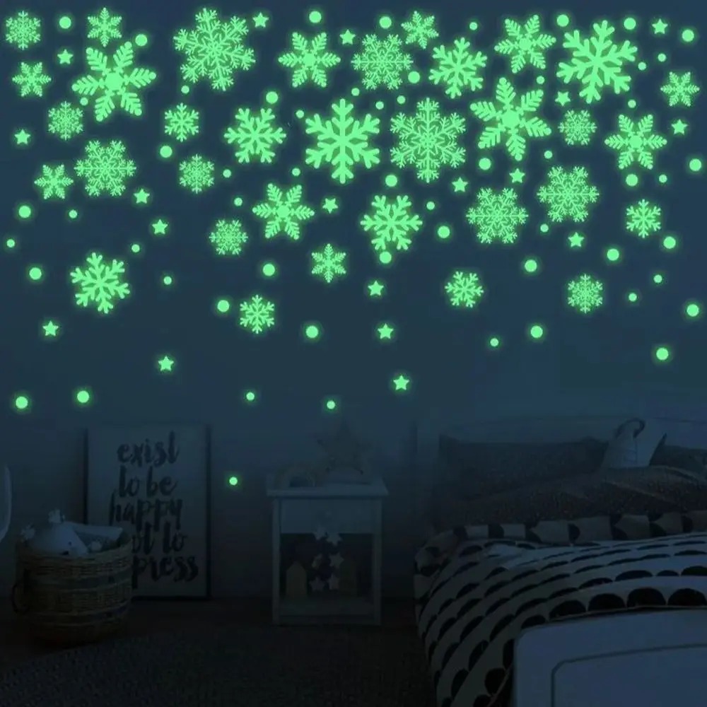 50pcs/set Home Decor Luminous Snowflake Wall Stickers Glow In The Dark Decal for Kids Baby Rooms Bedroom Home Decoration