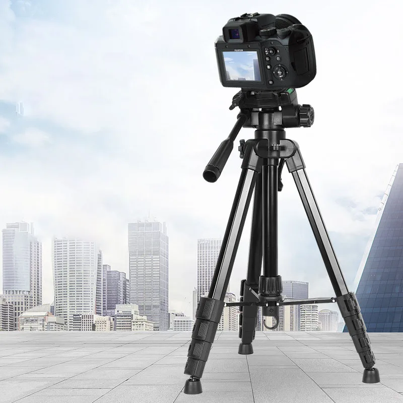 Outdoor Adjustable Tripod 5 Sections 1.7m Mobile Phone Live Desktop Stand Light Portable Night Fishing Light Telescope Camera