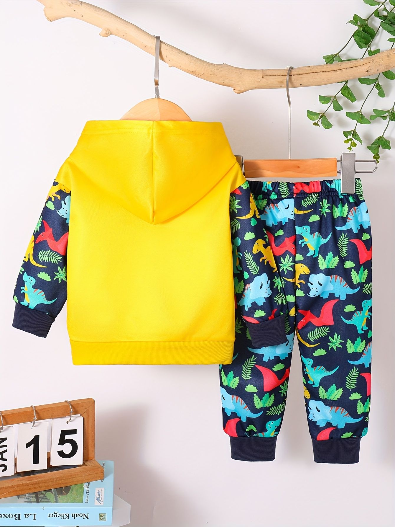 Toddler Baby Boy 2 Piece Outfit Set, Cartoon Race Car Dinosaur Bear Monster Truck Print Hoodie Sweatshirt + Elastic Sweatpants, Kids Boys Fall Casual Clothing Sets