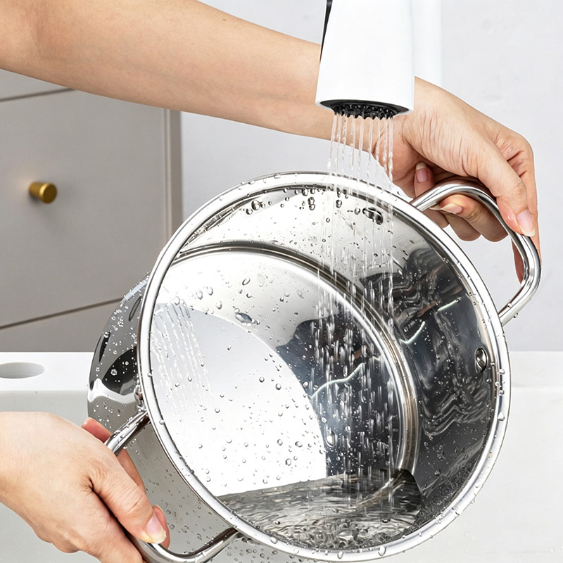 Set of 2PCS  24CM Non-stick  Stainless Steel Multipurpose Pot   With Glass Lids