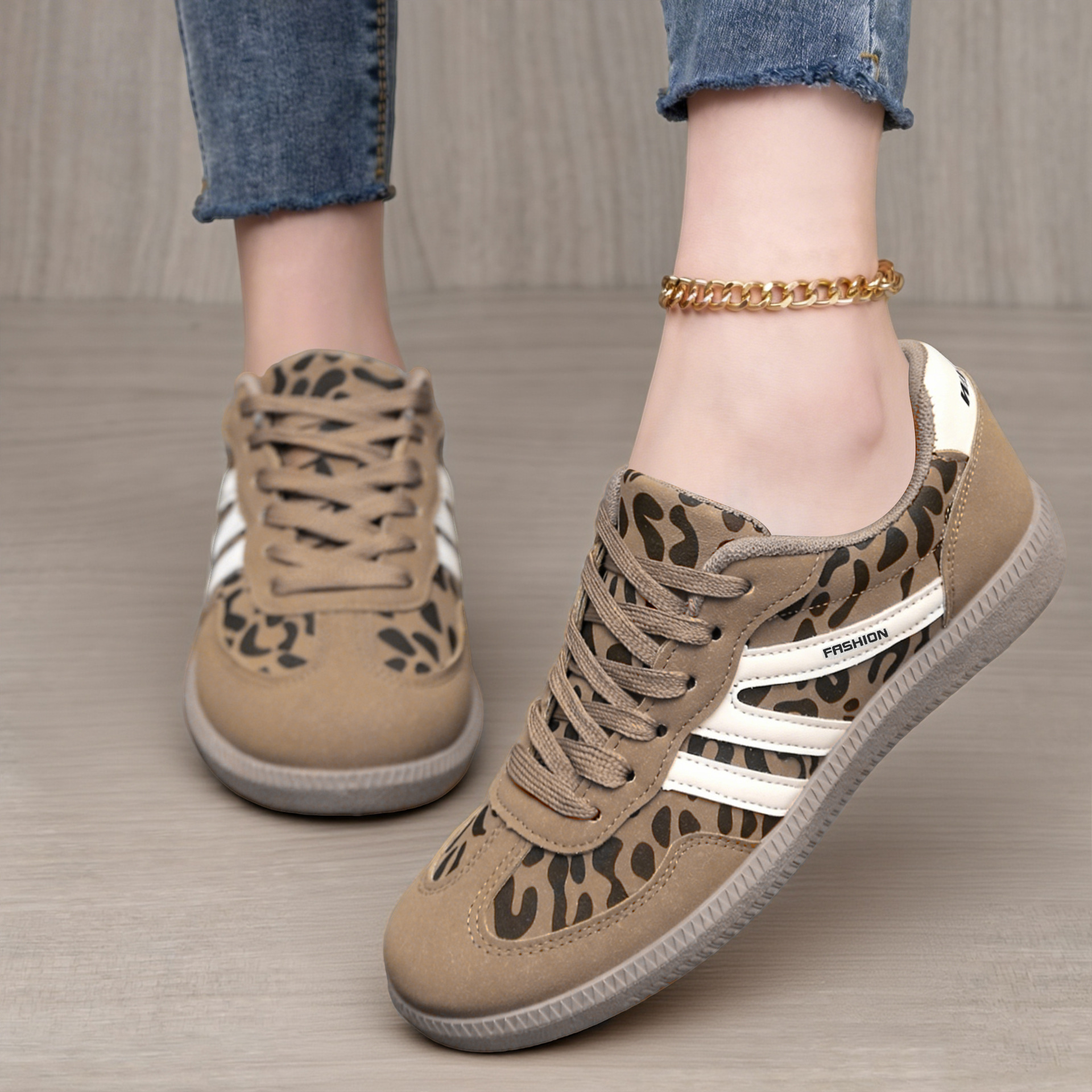 Women Retro Sneakers Lace Up Stripe Patchwork Casual Shoes Ladies Trainers Plus Size Fashion Sports Shoes
