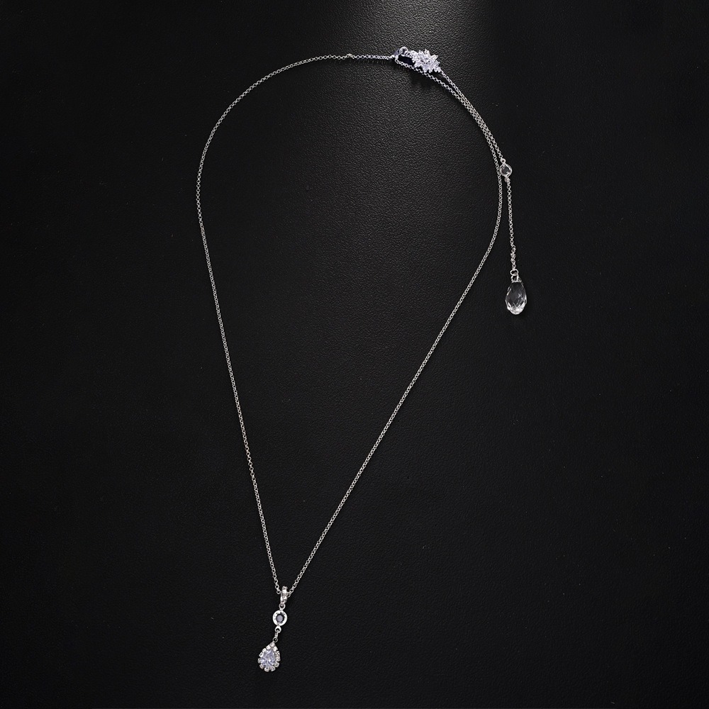 Women  Body Jewelry Elegant Rhinestone Back Drop Necklace for Women Water Drop Bridal Back Chain for Backless Dress, Wedding Party Accessories Back Necklace