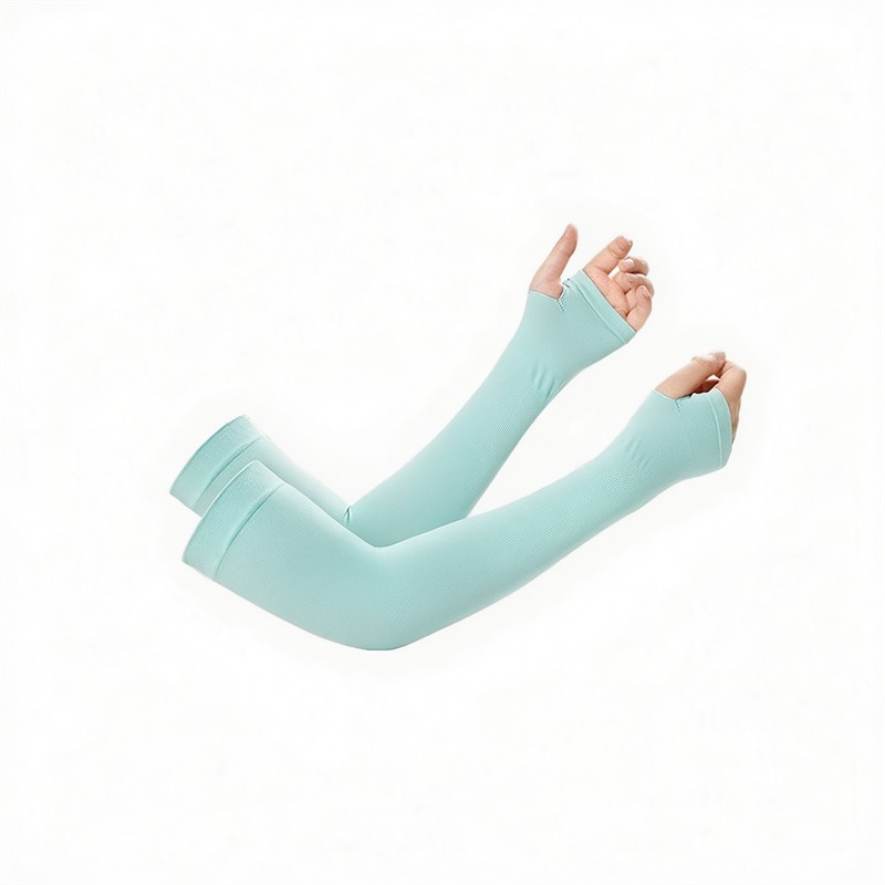 Kids UV Protection Cooling Arm Sleeves UPF 50+ Ice Silk Sun Sleeves with Thumb Hole for Boys Girls 5-15 Years, Breathable Stretch Arm Cover for Outdoor Cycling Sports, 1 Pair