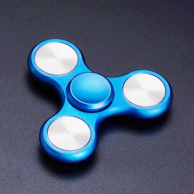 Yonikoko Metal Fidget Spinner Leaker Alloy Stainless Steel Finger Spinner Stress Relief Toy for Adults Youths, Portable with Zipper Leather Case, Various Colors
