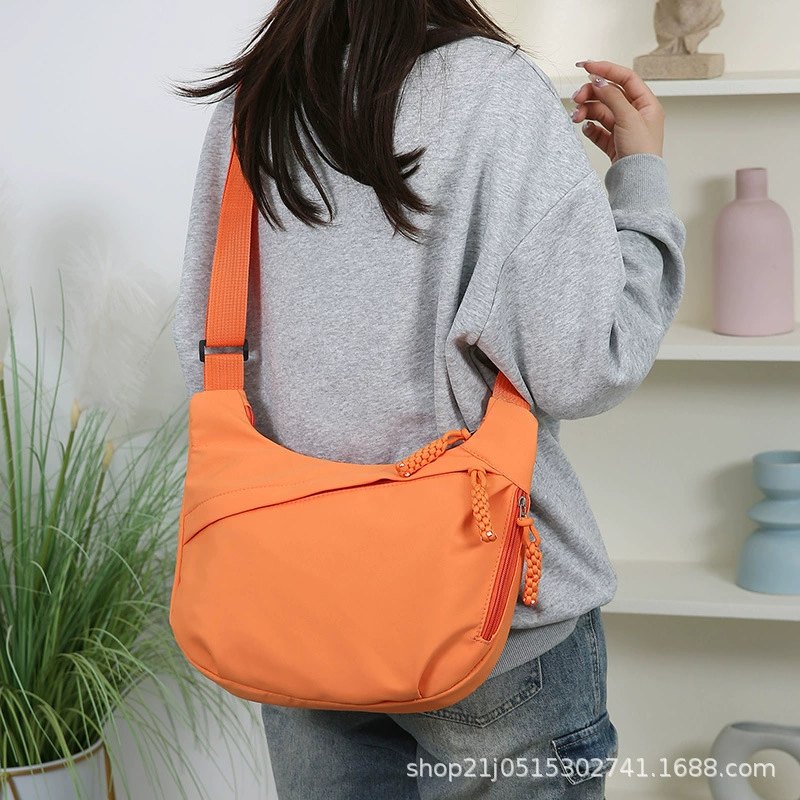 New Style Simple Commuter Crossbody Bag for Women Large Capacity Solid Color Shoulder Bag Student School Casual Dumpling Bag