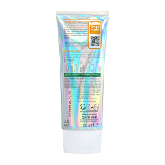 Garnier Even & Bright Serum Cleanser with Vitamin C* – Brightens in 1 Wash – For All Skin Types, Including Sensitive Skin - 100ml