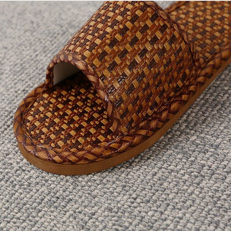 Household sandals, men's summer rattan straw slippers, indoor home linen non-slip, non-smelly feet, summer environmental protection, health, natural slippers brown