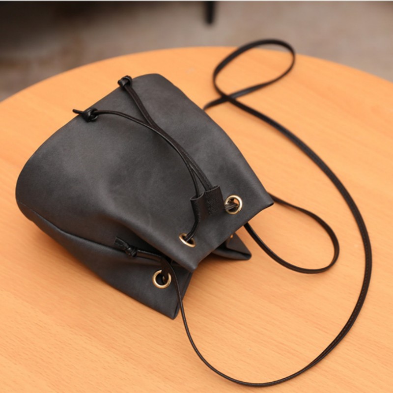 Solid-Color Minimalist Drawstring Pu Material Bucket Bag For Ladies Crossbody Bag