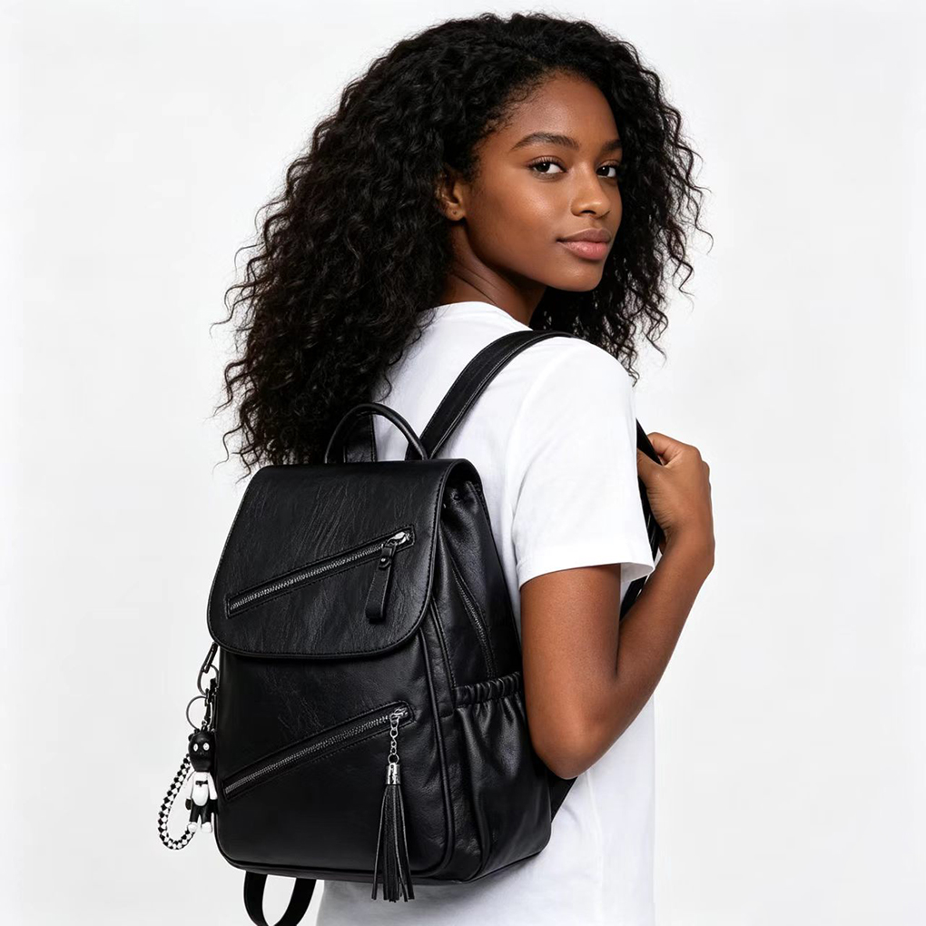 Backpack fashion soft leather women's backpack women's large capacity schoolbag Backpacks &amp; Bookbags New fashion Korean version versatile fashion soft leather women's backpack