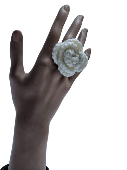 Ladies white large crochet flower shape rose ring easy and comfortable to wear, durable and best gift to offer