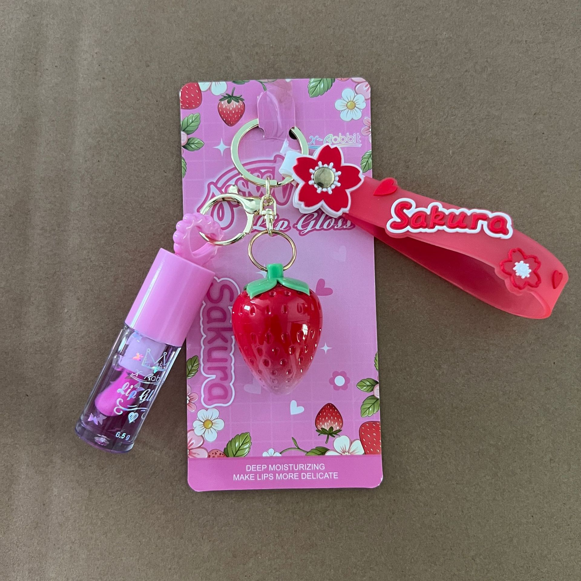 New LIP GLOSS lip gloss keychain hanging chain lip oil three color set with long-lasting moisturizing lip gloss view 5