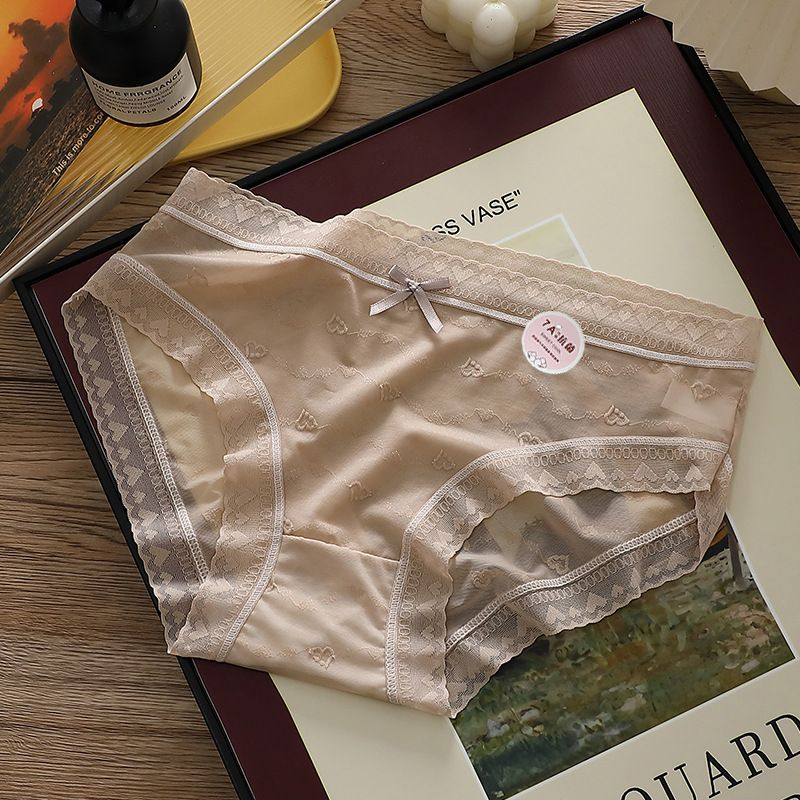 7 Pack Ladies Panties Petite Size Ice Silk Lace Lace Heart Jacquard Slim Fit Panties Cute Seamless Underwear