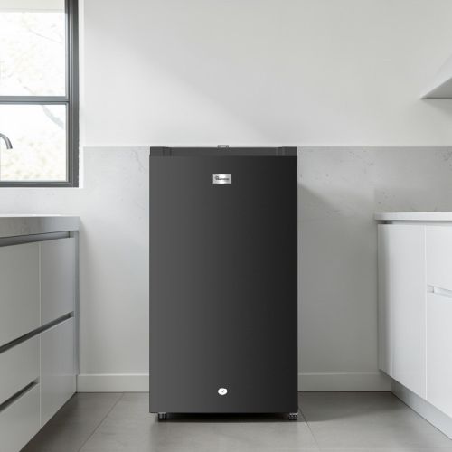 90LT SINGLE DOOR BLACK COLOR FRIDGE - RF/337 Compact Energy Saving Mini Refrigerator For Home Kitchen Hotel Daily Food Storage(One-year warranty)