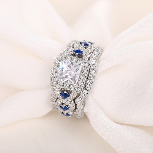 Lady New Fashionable Wedding Zircon Rings Multi-layered Engagement Rings High-end Luxury Temperament Square Proposal Ring 3 in 1 set Rings