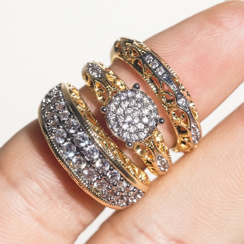 Lady New Fashion Wedding Rings set Two-color Luxury Aristocratic Ring Three-piece set Engagement Rings Stacked and High-end European Classical Style Proposal Zircon Diamond 3 PCS Rings Set