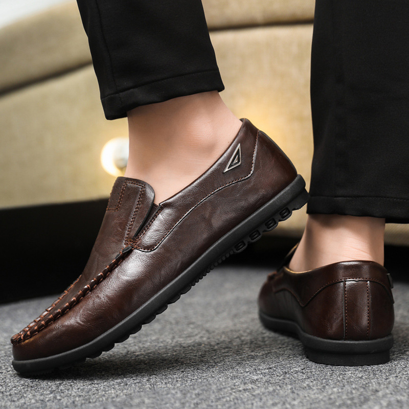Men's Fashion Flat Casual Moccasins Shoes Leather Peas Shoes Male Walking Peas Shoes Loafers for Men