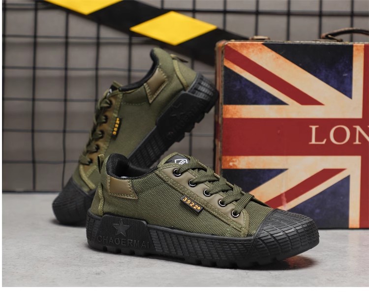 Men's Army Green Canvas Work Shoes Outdoor Labor Safety Shoes Non-slip Wear-resistant Breathable Lightweight Casual Sneakers for Construction Work Size 40-46