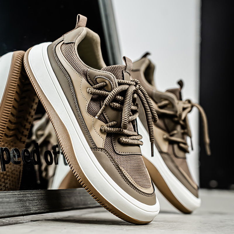 Flat men's shoes, breathable mesh surface, trendy and versatile sports casual shoes, soft-soled fashion shoes, men's soft-soled breathable cloth shoes, inner height-increasing sneakers.