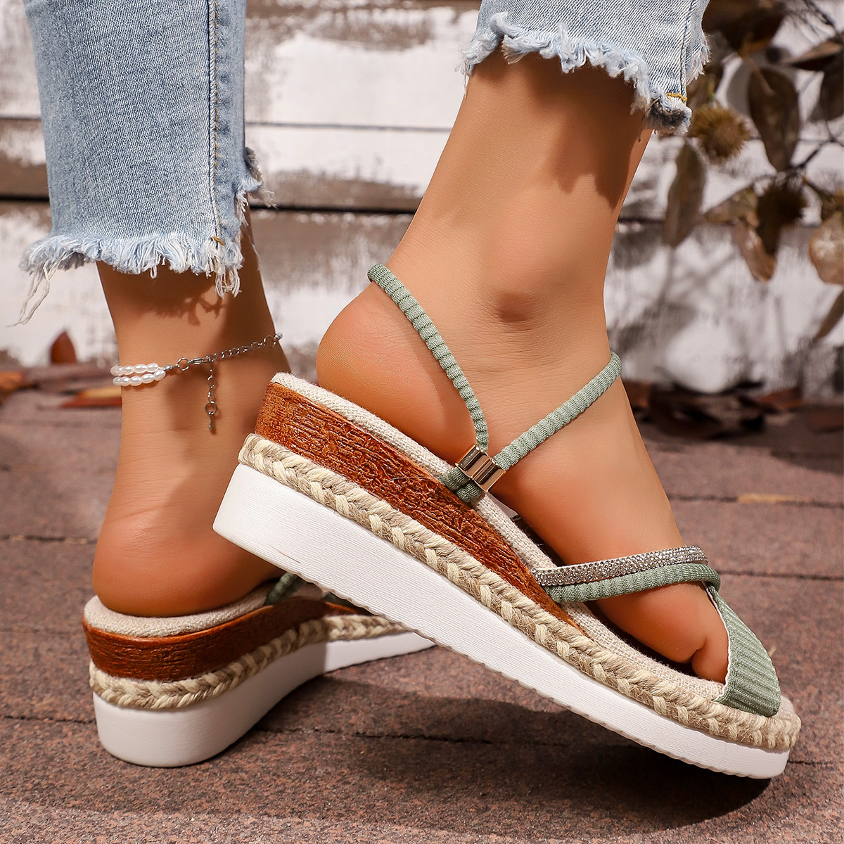Women Roman Sandals Ladies Wedge Sandals Cross Strap Rhinestone Summer Beach Shoes Breathable Fish Mouth Open Shoes Non-Slip Comfortable Slides Size 36-43