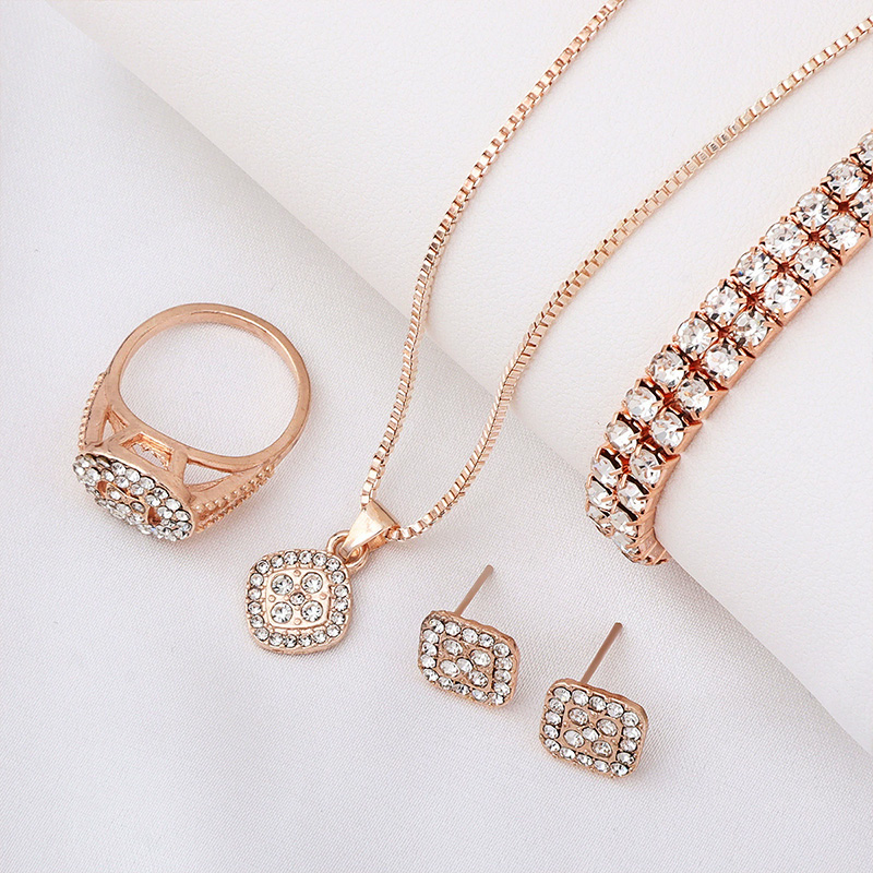 Women's Diamond Watch Ring Necklace Earrings Bracelet Set Fashion Wristwatch Female Casual Ladies Quartz Watches Jewelry Set