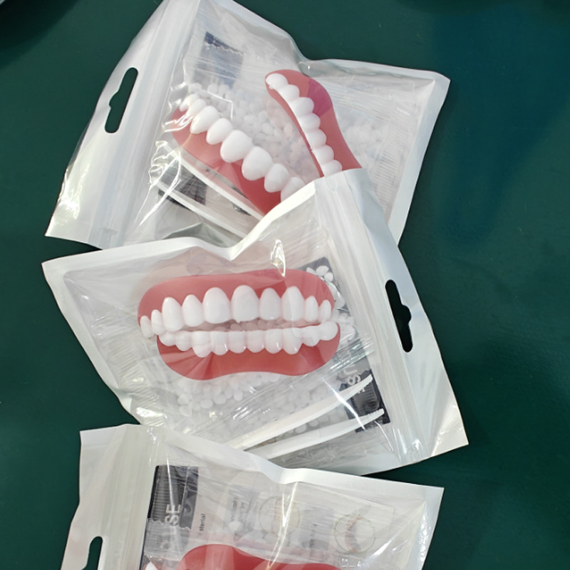1 Set Upper & Lower Gum Veneers Dentures - Instant Smile Makeover, Natural-Looking Teeth Replacement, Comfortable & Easy to Use, Durable Plastic Material, Affordable Dental Solution for Men & Women