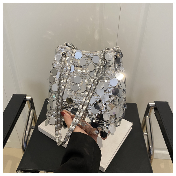 Crossbody Bags for Women, Glitter Shiny Silver Black Gold Chain Purse, Trendy Evening Party Shoulder Bag, New Fashion Small Cross Body Handbags Sequin chain bucket bag large capacity good-looking