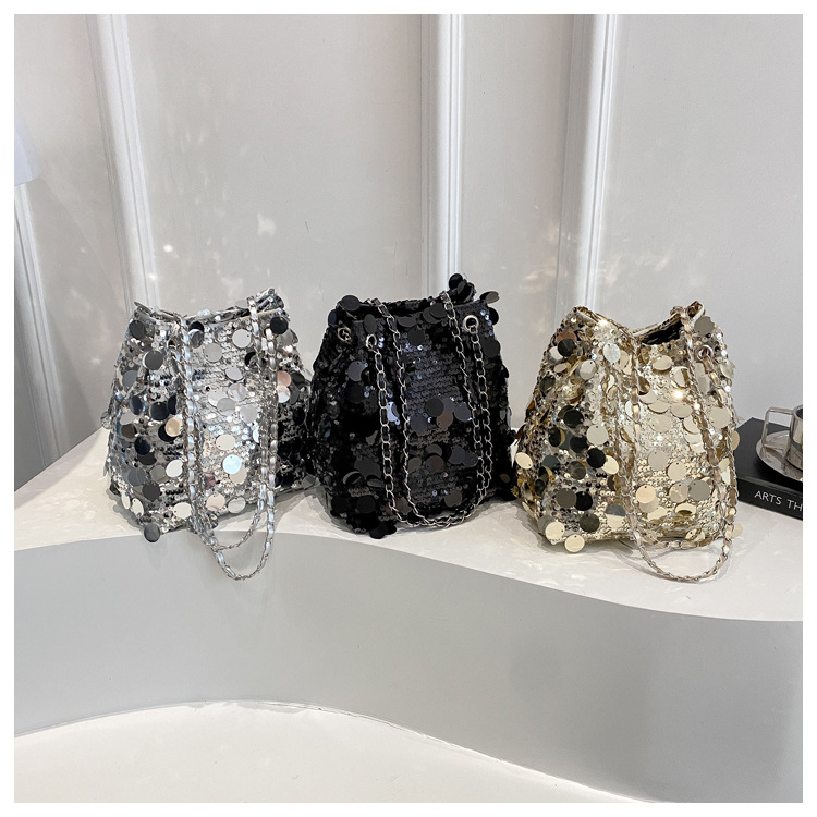 Crossbody Bags for Women, Glitter Shiny Silver Black Gold Chain Purse, Trendy Evening Party Shoulder Bag, New Fashion Small Cross Body Handbags Sequin chain bucket bag large capacity good-looking