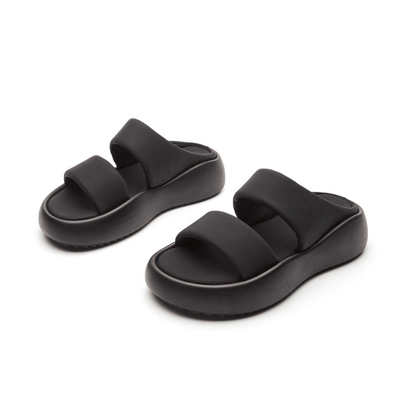EVA Slippers Have A High-end Feel for Women's Summer Outdoor Wear Thick Soled Height Increasing Women's Slippers Are Non Slip and Odorless Sponge Cake Shoes