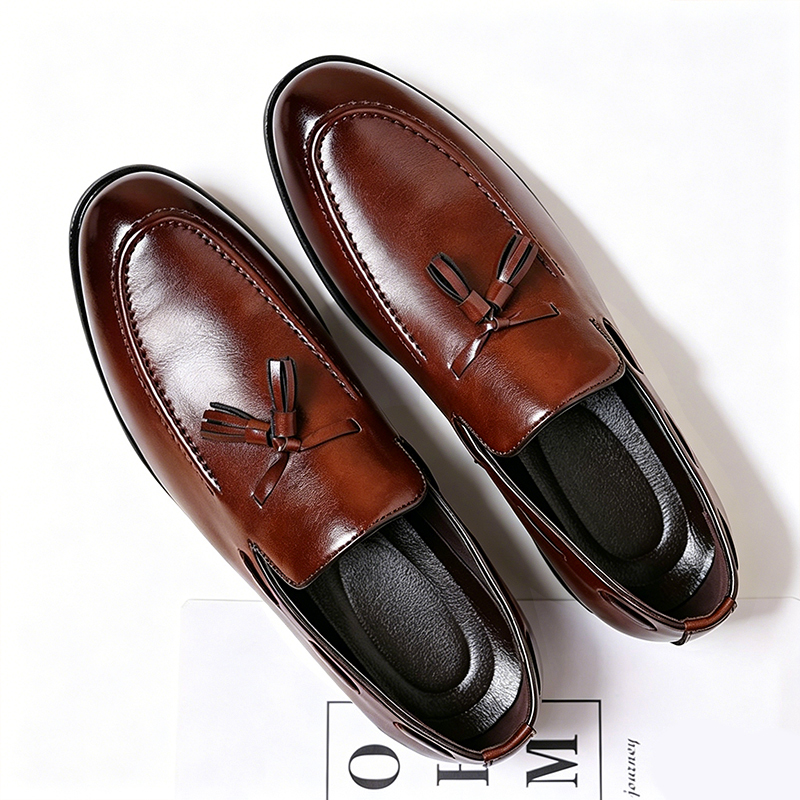 SXCHEN Men's Classic Dress Shoes – Brown Smooth Leather Upper, Padded Insole, Lightweight Construction, Easy Slip-On Fit,Non-Slip Rubber Sole, Ideal For Office Wear & Wedding Occasions