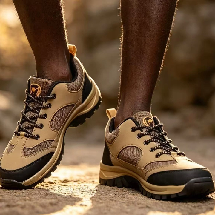 Men's Wear Resistant Non-Slip Casual Comfortable Outdoor Hiking Sneakers  
 Hiking & Trekking