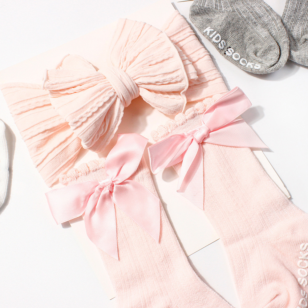 Kids Headband and Socks Set 2 In 1 Turban & Socks Bow Decoration (0-3 Yrs)