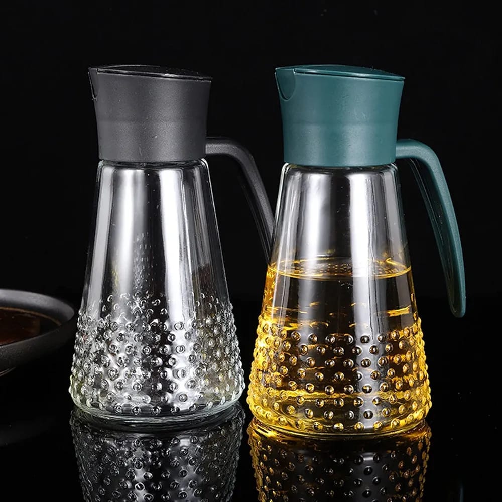 630ml Automatic Glass Oil, Vinegar & Soy Sauce Dispenser – Lead-Free Glass Kitchen Saucer Jar for Cooking Oil Control & Table Serving